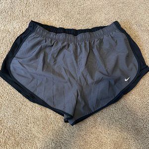 Nike Women Shorts - Size: XL